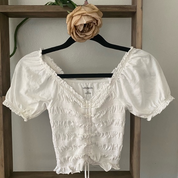 White ruched top - Picture 2 of 3